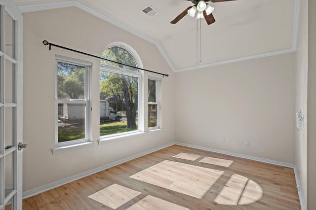 12706 Cinchring LN, Austin, TX 78727