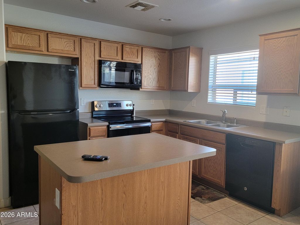 4661 E JADEITE Drive, San Tan Valley, AZ 85143 — photo 3