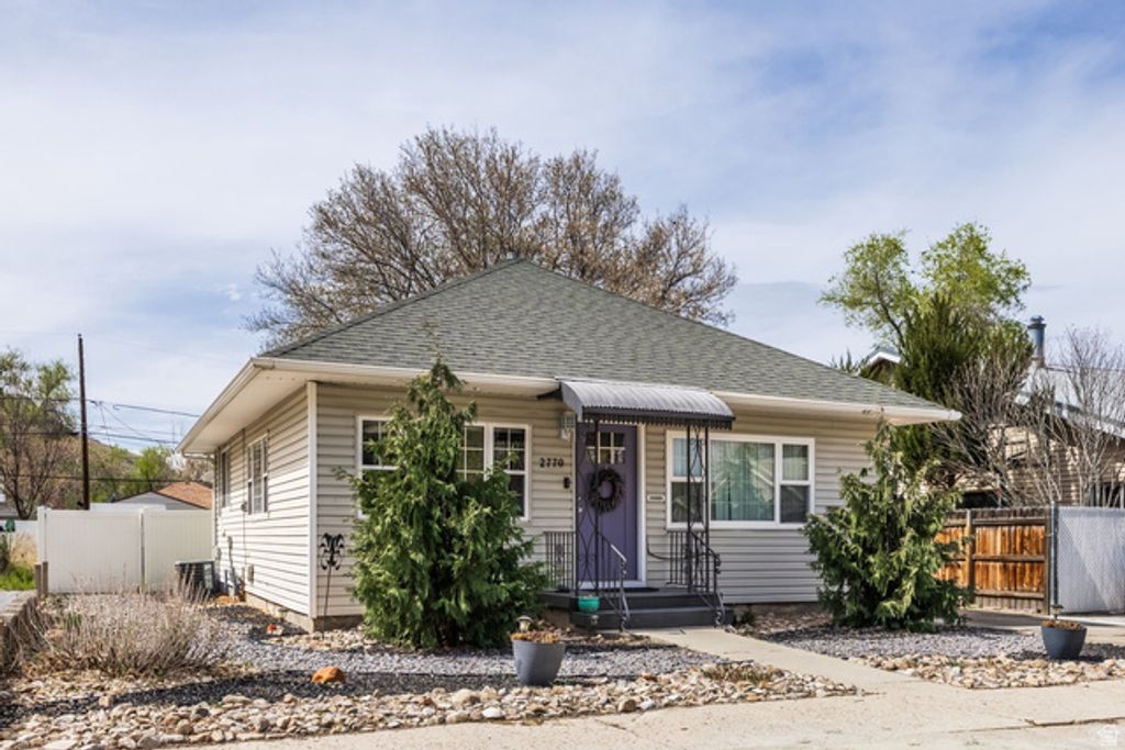 2770 S BUCCANEER DR, Magna, UT 84044