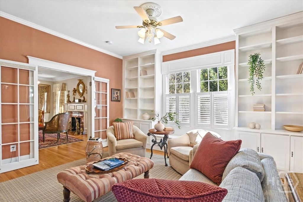Image 22 of property listing at 3509 Abercorn Street, Savannah, GA 31405