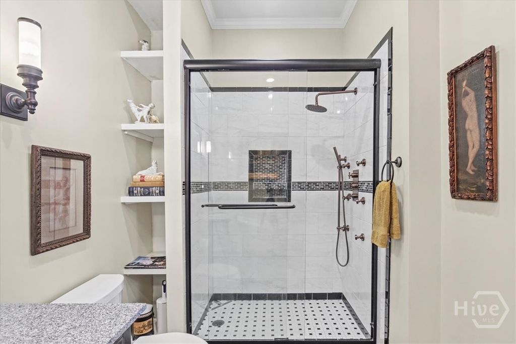 Image 27 of property listing at 3509 Abercorn Street, Savannah, GA 31405
