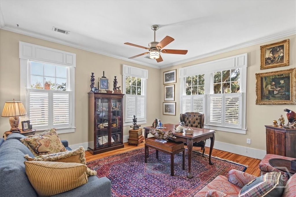 Image 38 of property listing at 3509 Abercorn Street, Savannah, GA 31405