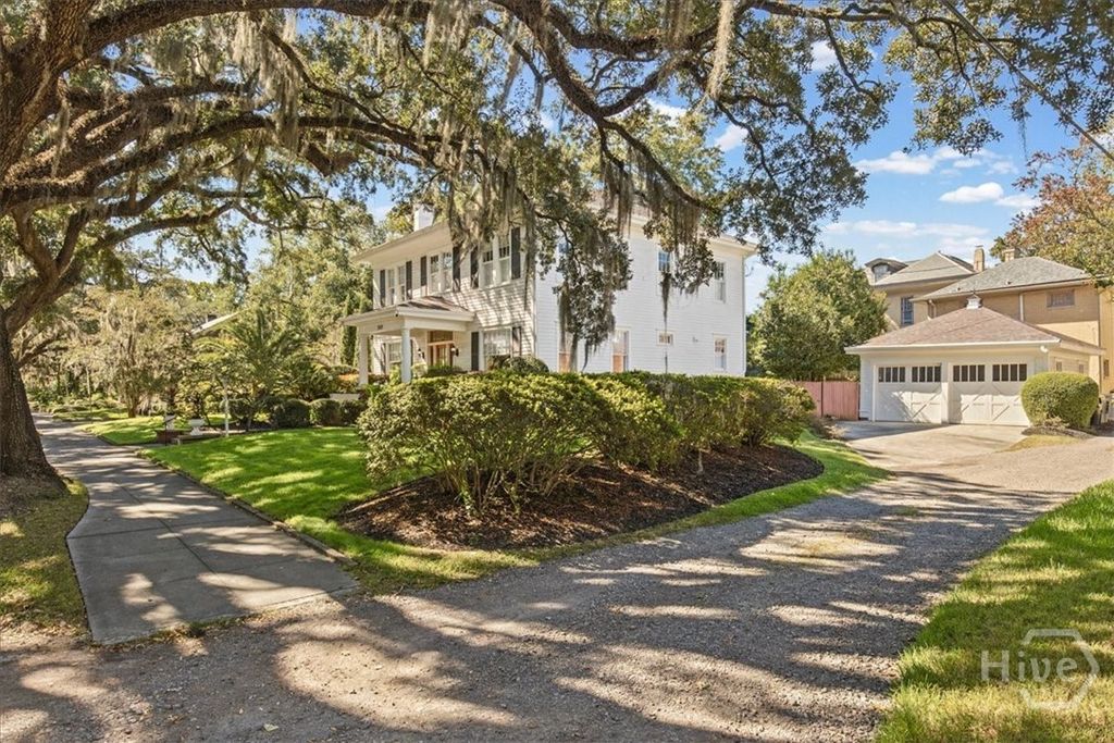 Image 50 of property listing at 3509 Abercorn Street, Savannah, GA 31405