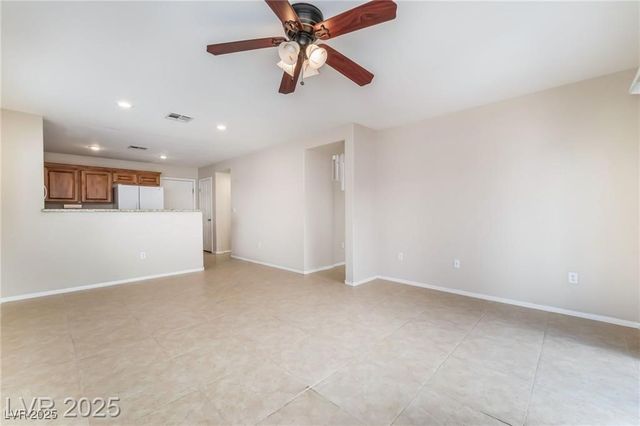 5641 Vassar Meadow Street, Las Vegas, NV 89148