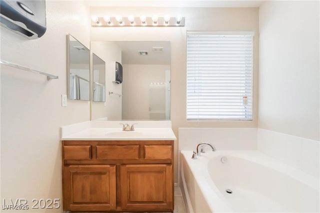 5641 Vassar Meadow Street, Las Vegas, NV 89148