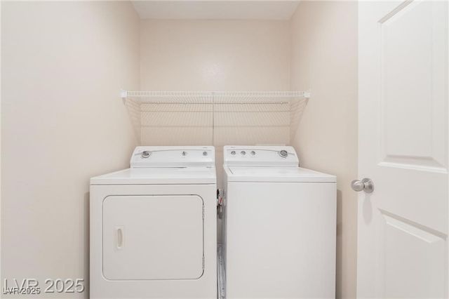 5641 Vassar Meadow Street, Las Vegas, NV 89148