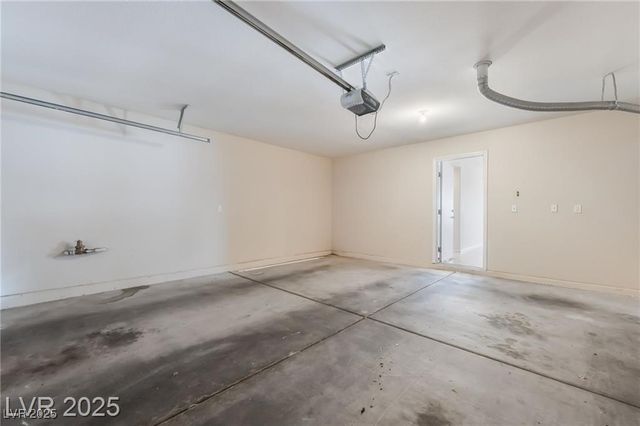 5641 Vassar Meadow Street, Las Vegas, NV 89148