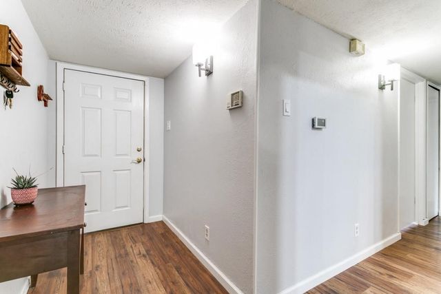 2028 Victoria Road, Carrollton, TX 75007