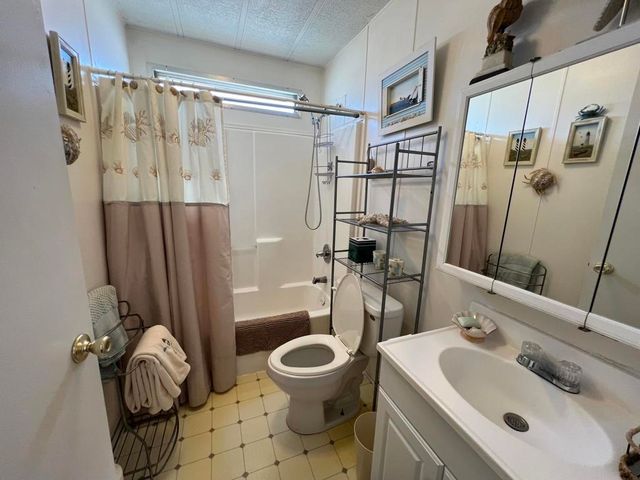 69300 Fairway Drive, Desert Hot Springs, CA 92241