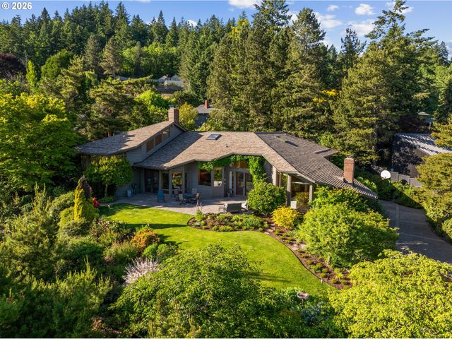4035 Sw WESTDALE Dr, Portland, OR 97221