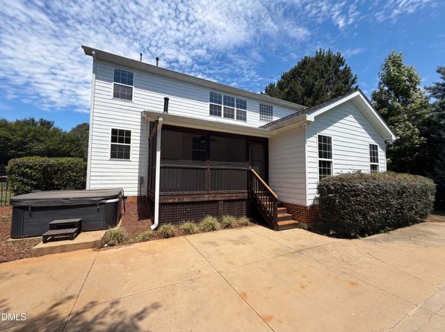 4903 Homeplace Drive, Apex, NC 27539