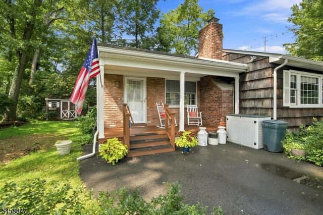 2 Mohican Trl, Jefferson Twp., NJ 07438