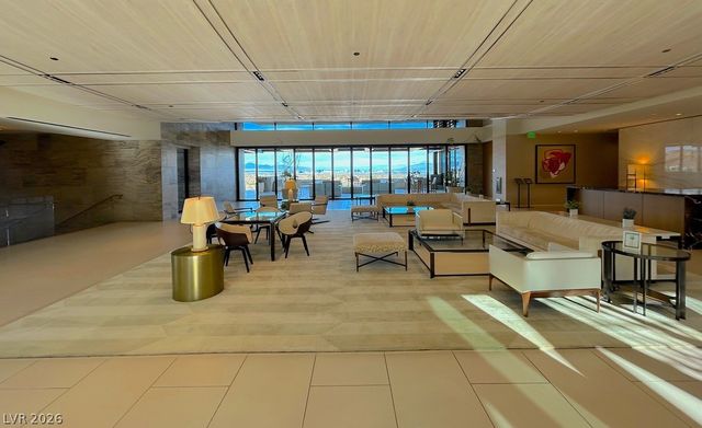 7 Sky Arc Court, Henderson, NV 89012