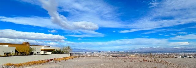 7 Sky Arc Court, Henderson, NV 89012