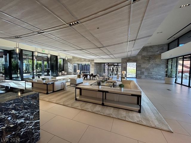 7 Sky Arc Court, Henderson, NV 89012