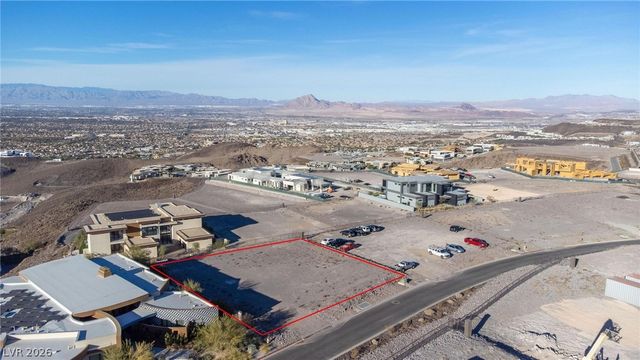 7 Sky Arc Court, Henderson, NV 89012