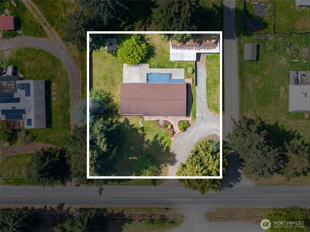 19147 Loganberry Street SW, Rochester, WA 98579