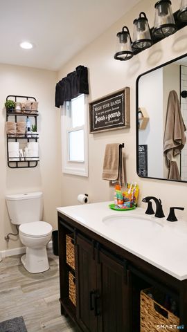 1061 North Street, Suffield, CT 06078