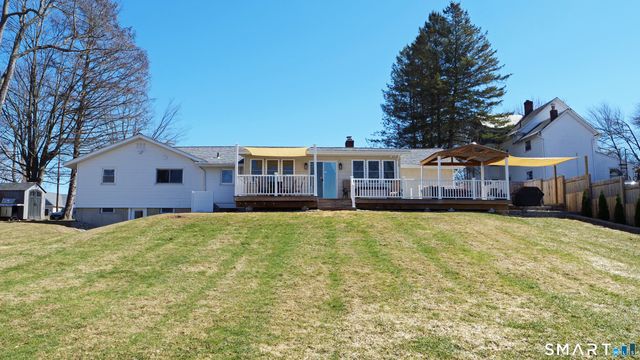 1061 North Street, Suffield, CT 06078