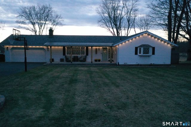 1061 North Street, Suffield, CT 06078