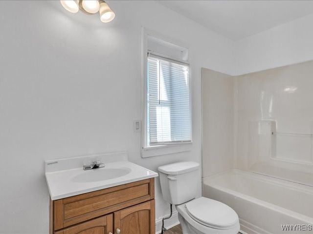 125 7th Avenue, North Tonawanda, NY 14120