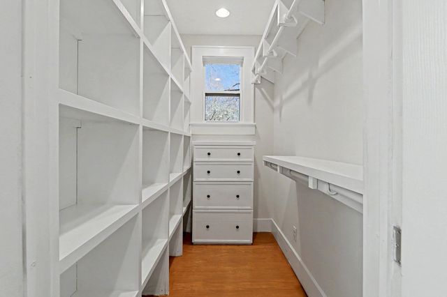 418 S Roosevelt St, Wichita, KS 67218