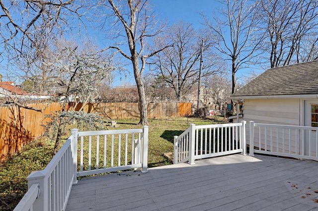 418 S Roosevelt St, Wichita, KS 67218