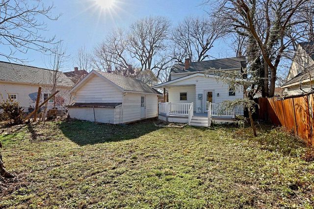 418 S Roosevelt St, Wichita, KS 67218