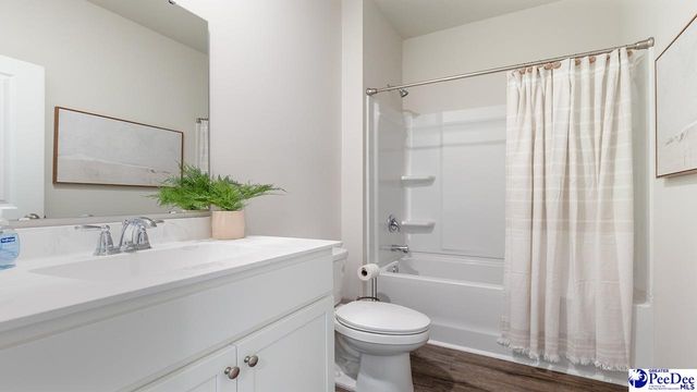 3004 Royal Bluff Lane, Florence, SC 29505