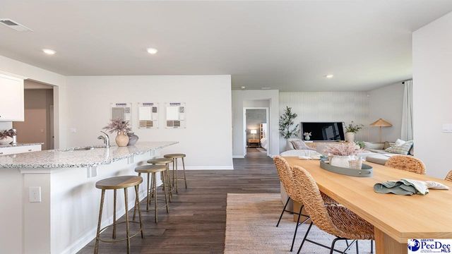 3004 Royal Bluff Lane, Florence, SC 29505