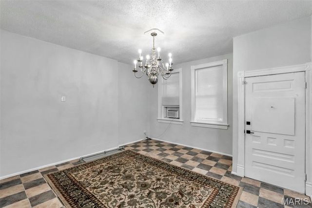4316 Gertrude Avenue, St Louis, MO 63116