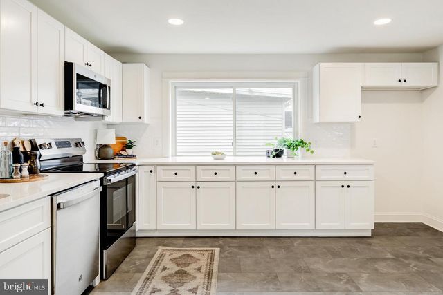 1023 COMMONWEALTH BLVD, Reading, PA 19607