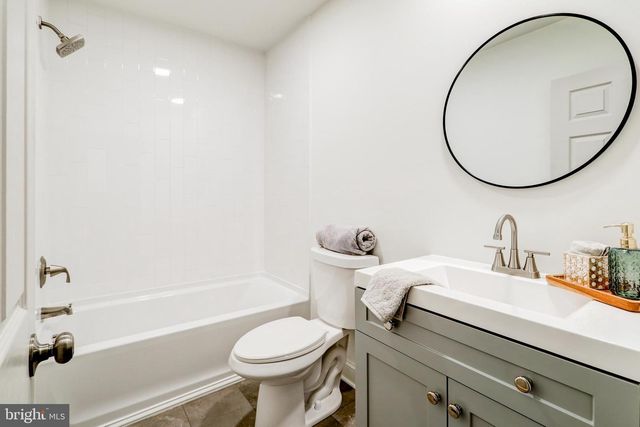 1023 COMMONWEALTH BLVD, Reading, PA 19607