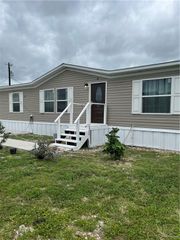 210 Risueno Avenue, Donna, TX 78537