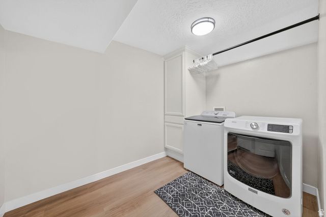 2004 E JUNIPER DR, Eagle Mountain, UT 84005