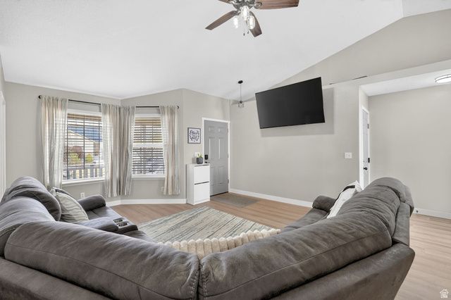 2004 E JUNIPER DR, Eagle Mountain, UT 84005