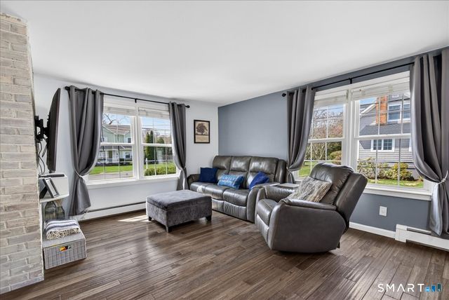 10 Scott Street, Norwalk, CT 06851