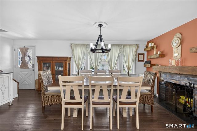 10 Scott Street, Norwalk, CT 06851