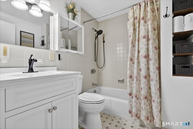 10 Scott Street, Norwalk, CT 06851