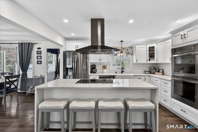 10 Scott Street, Norwalk, CT 06851