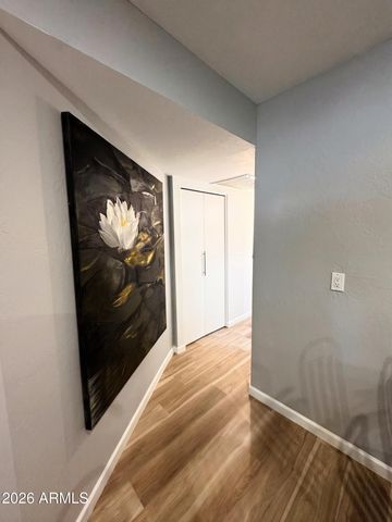 333 E TAYLOR Street, Tempe, AZ 85288