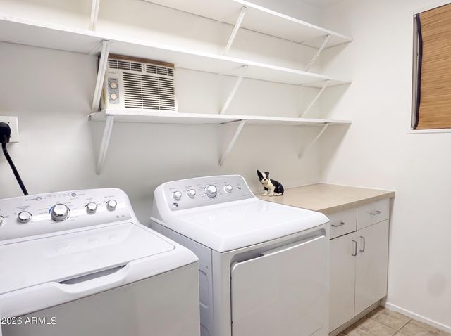 333 E TAYLOR Street, Tempe, AZ 85288