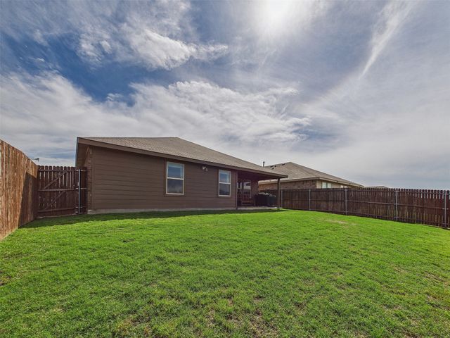16705 Porterfield Lane, Justin, TX 76247