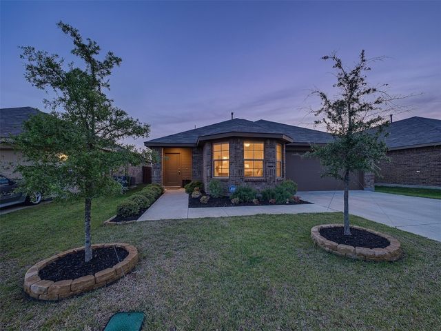 16705 Porterfield Lane, Justin, TX 76247