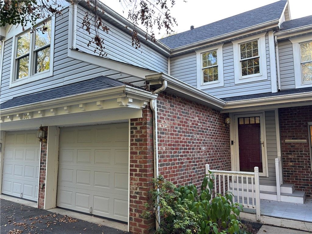 208 Waterside Drive, Peters Twp, PA 15317