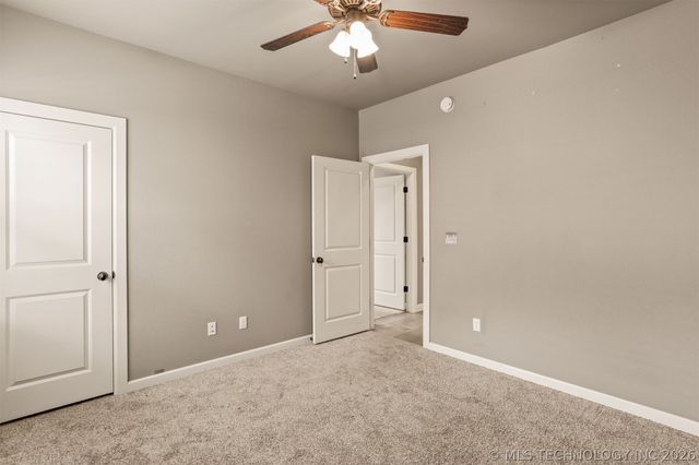 8110 N 77 East Avenue, Owasso, OK 74055