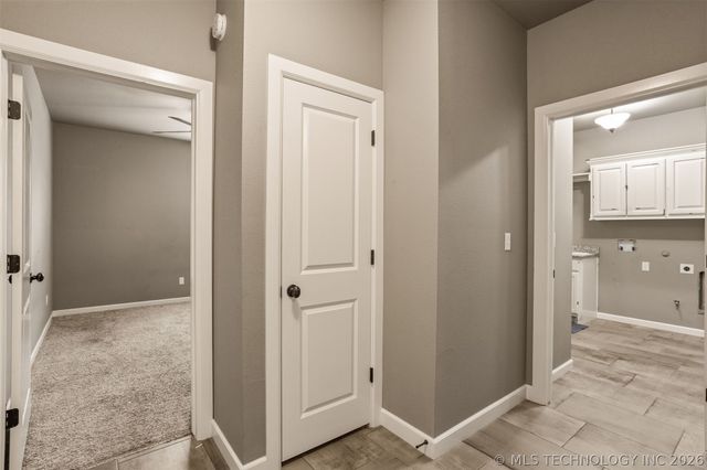 8110 N 77 East Avenue, Owasso, OK 74055