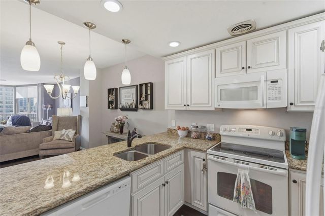 1 BEACH DRIVE SE 1109, St Petersburg, FL 33701