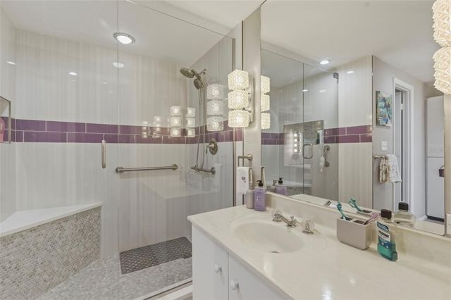 1 BEACH DRIVE SE 1109, St Petersburg, FL 33701