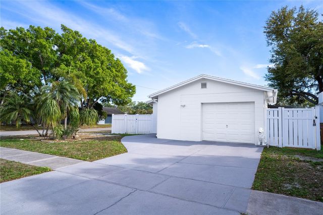 4400 67TH AVENUE N, Pinellas Park, FL 33781
